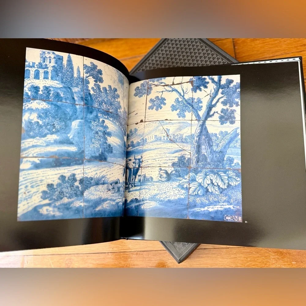 RARE Authenticated 1st Edition Ceramica Decorativa dalle origini al Novecento